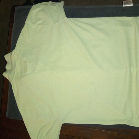 Lacoste light green short sleeve polo size 6 - Picture 4 of 4
